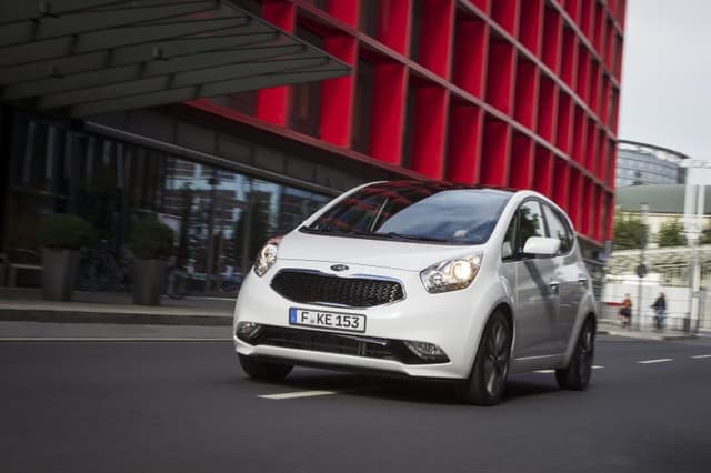 2014 Kia Venga (YN, facelift 2014) 1.6 (125 Hp)